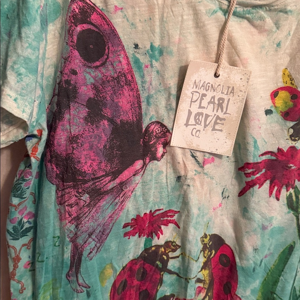 Magnolia Pearl Be My Lady Bug Tee - Picture 6 of 9